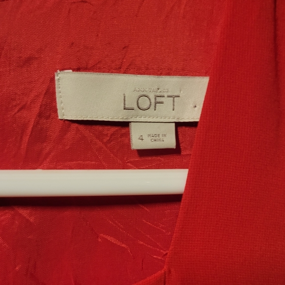 Red LOFT dress size 4 - Picture 3 of 4